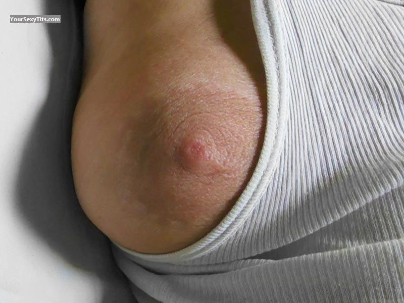 Tit Flash: Medium Tits - Babet from Yugoslavia